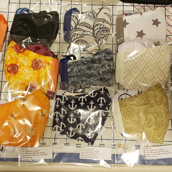 Face masks  XXS, XS, sm, med sizes - Picture 3 of 6